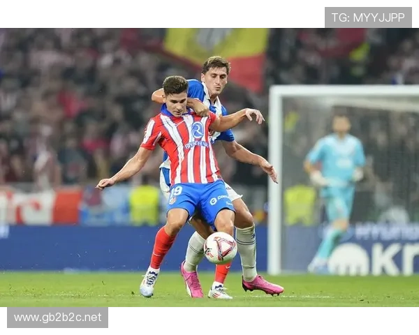 罗德里 vs 克罗斯:出球能力与中场组织效率对比 罗德里 vs 克罗斯:出球能力与中场组织效率对比