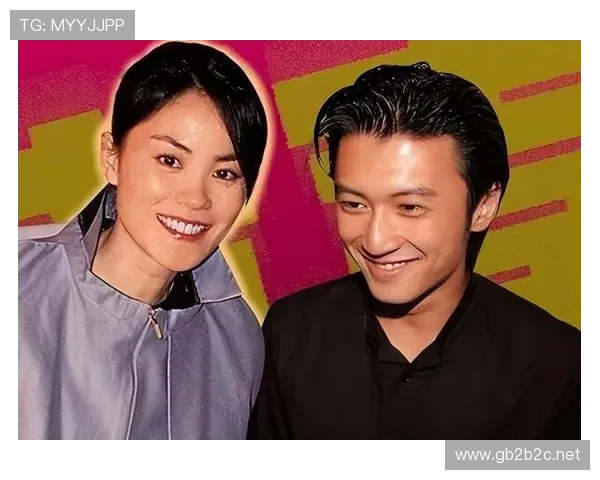 郑赛赛比你想象的还要拼，机场带的行头都能开个小卖铺了吧？