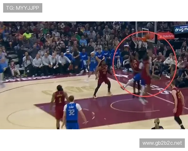 库珀弗拉格挡拆吸引约基奇制造错位提升外线威胁